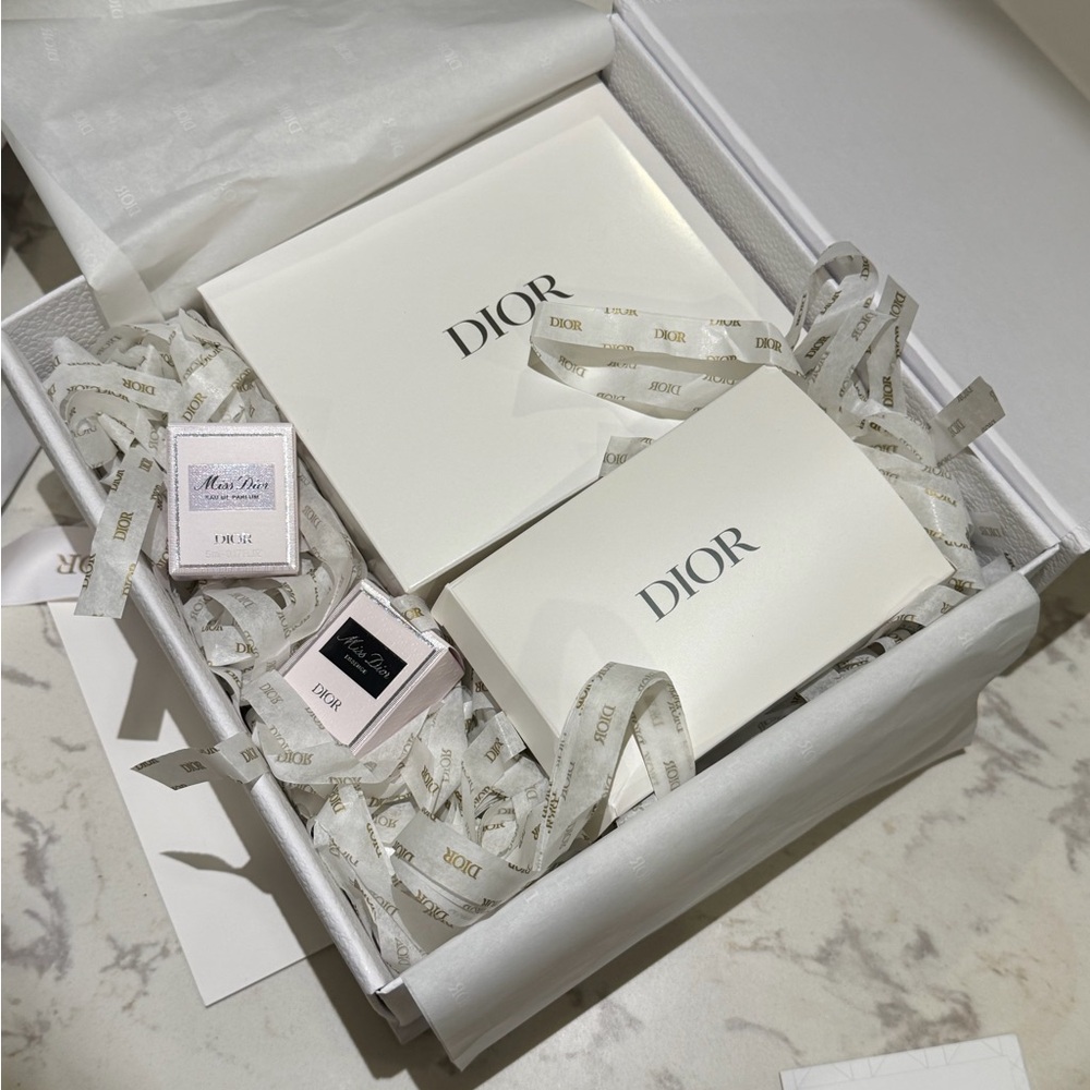 Dior White Leather Pouch with Gold J'Adior Dior ATTACHE TELEPHONE PHONE - Picture 4 of 4